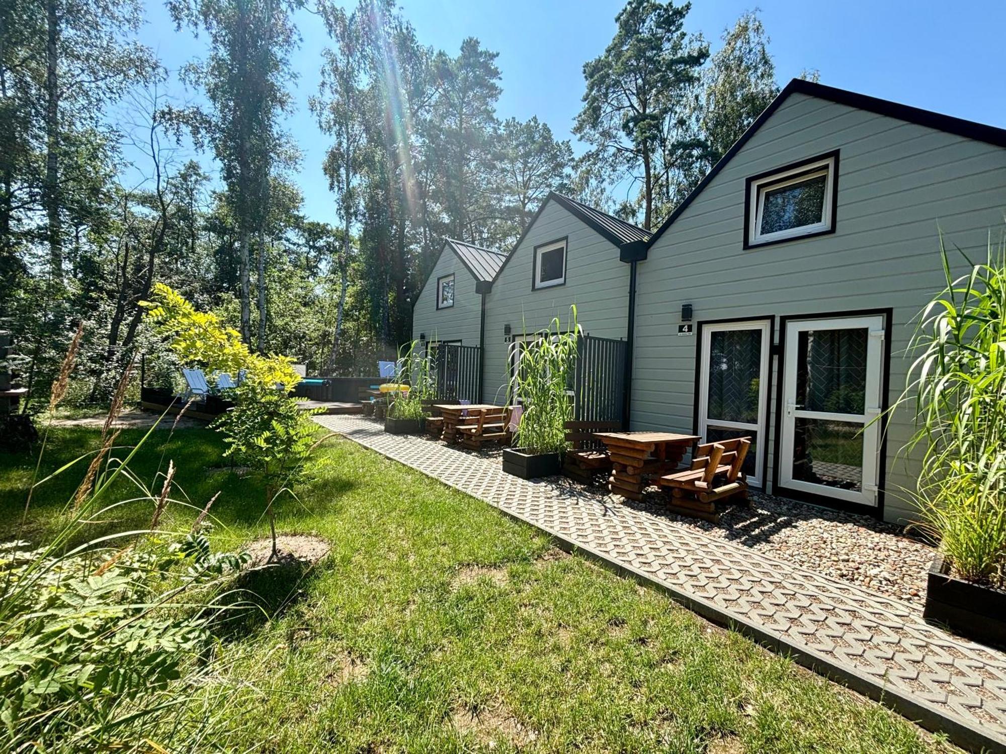 Domy Nad Morzem- Family Resort - Chata Pirata 2 Dziwnów Exterior foto